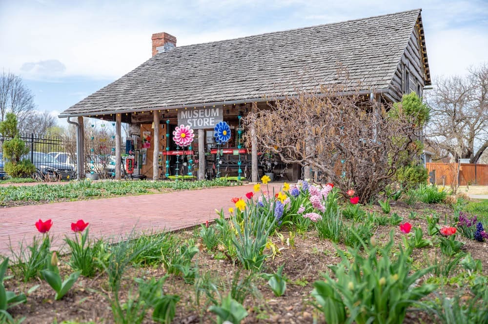 The History Behind the Andy Lynch Log Cabin